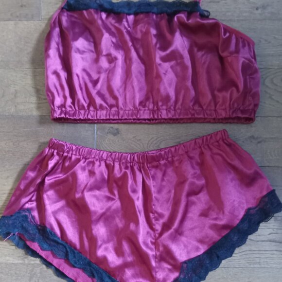 SHEIN Other - Satin pajamas